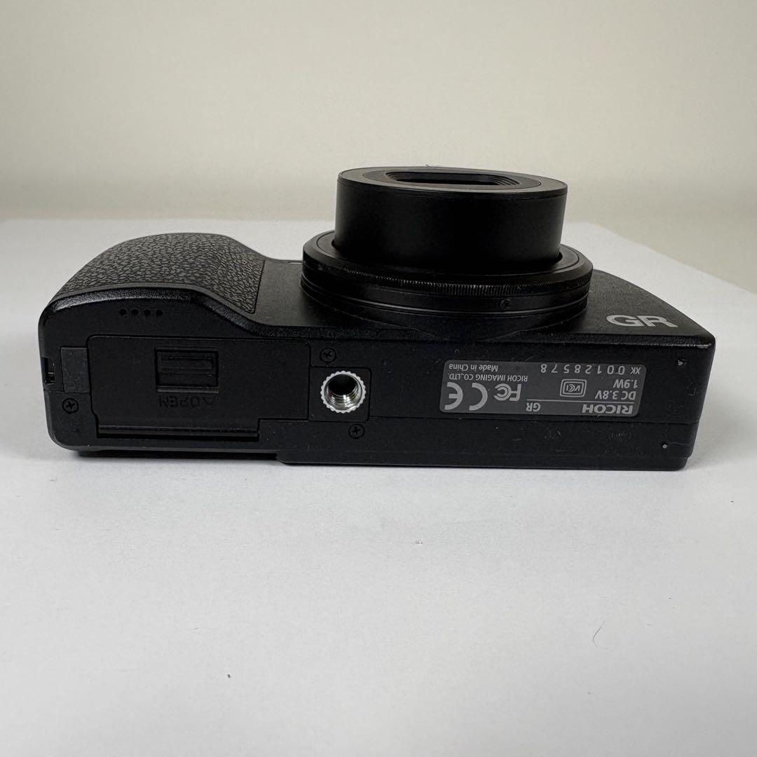 リコー⚫︎RICOH GR コンパクトデジタルカメラ