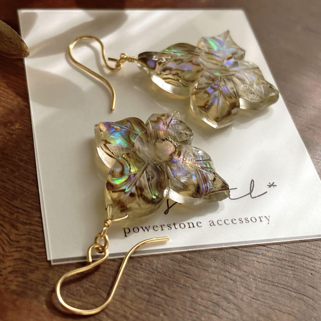 daisy◆アバロン×クリスタル フラワーカービングピアス✧14kgf