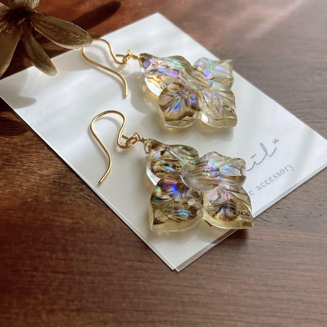 daisy◆アバロン×クリスタル フラワーカービングピアス✧14kgf