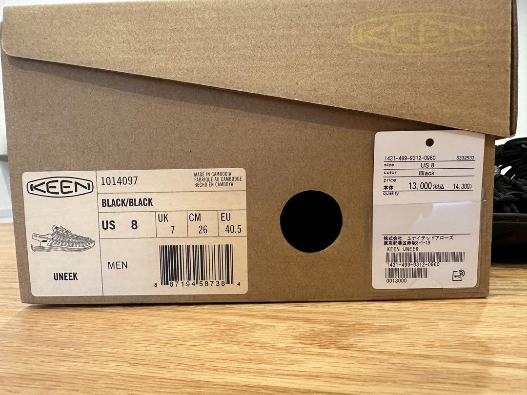 KEEN UNEEK 26cm（US8）