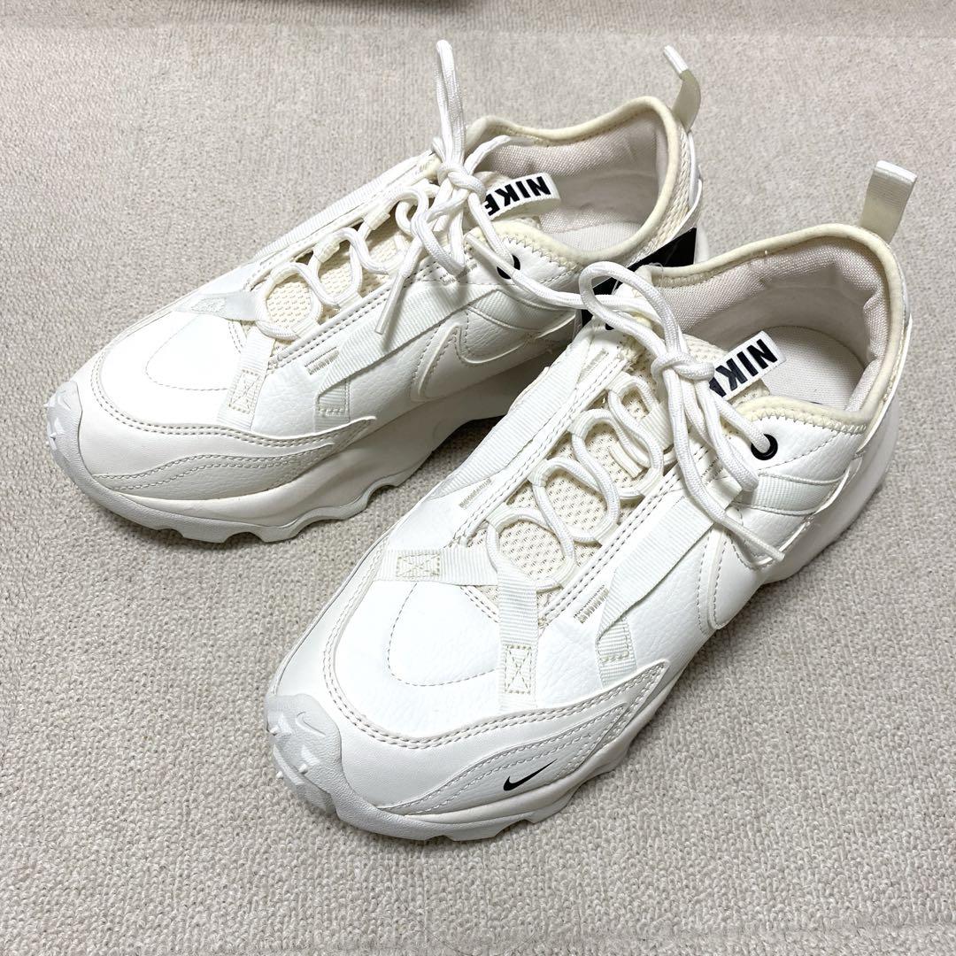 【専用】【未使用】NIKE TC7900  サイズ8.5