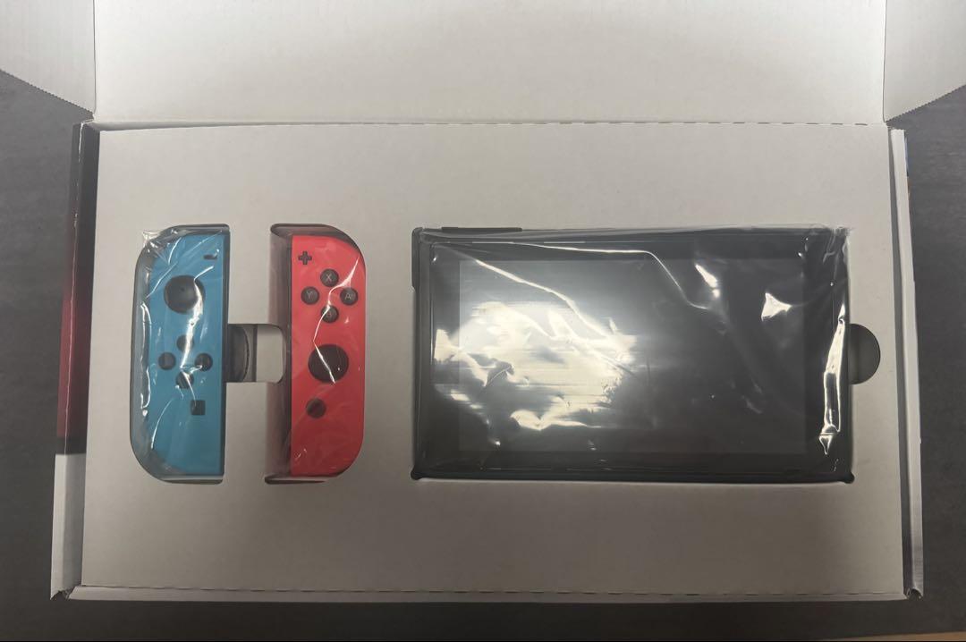 ニンテンドースイッチ 本体 ジョイコンとSDカードなどおまけ付き