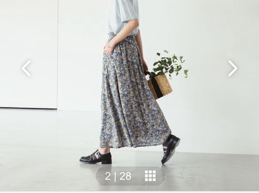 北欧、 暮らしの道具店 花柄 リバティ ロングスカート M