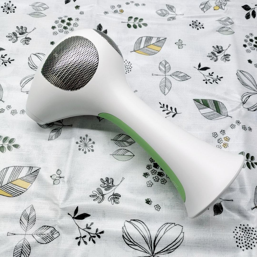 新品同様⭐️トリア パーソナルレーザー 4X Tria 脱毛器 - メルカリ