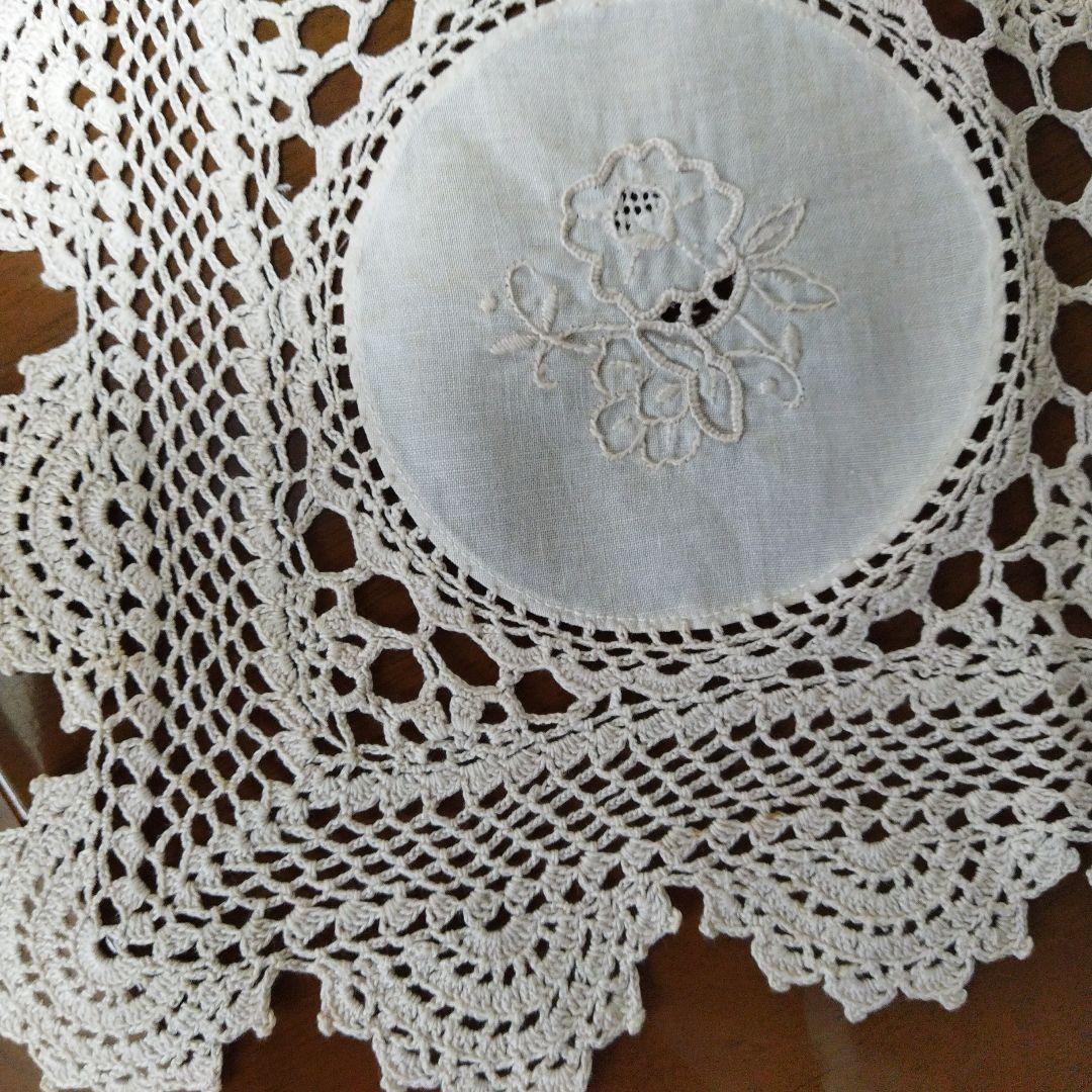 ヴィンテージレース刺繍テーブルクロス　ナプキン付き　エクリュ色