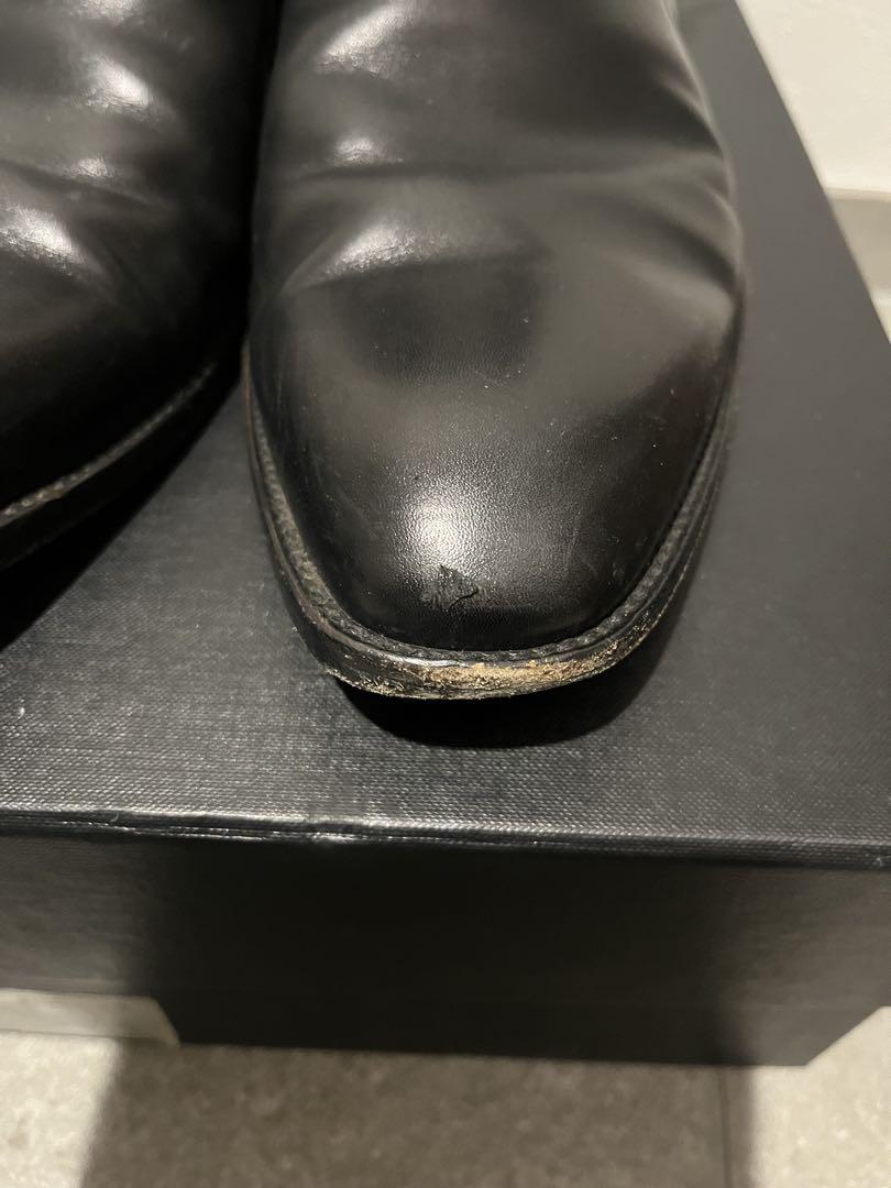 ✟