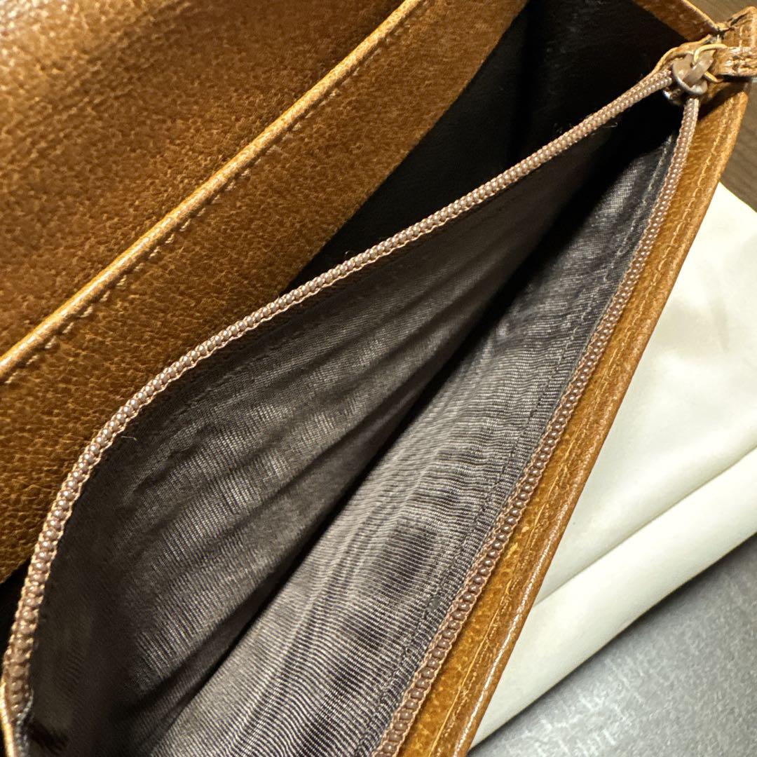 一時値下げ中 GUCCI 二つ折り長財布 希少