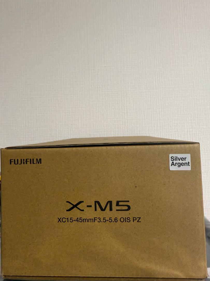 FUJIFILM XM5 シルバー レンズキットXC15-45mm x-m5