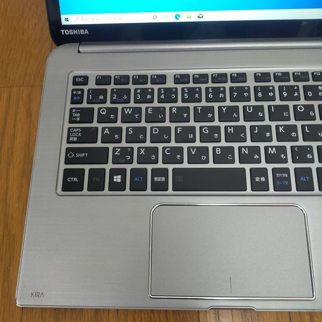 特価 Dynabook 13.3サイズ Core i5 8GB SSD 128GB k0vAh-m11128598307 在庫高品質
