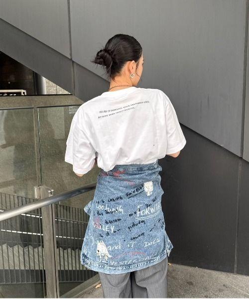 Ameri♡ SIDE EMBROIDERY OVER LOGO TEE SIDE EMBROIDERY OVER LOGO TEE（Tシャツ/カットソー）｜Ameri