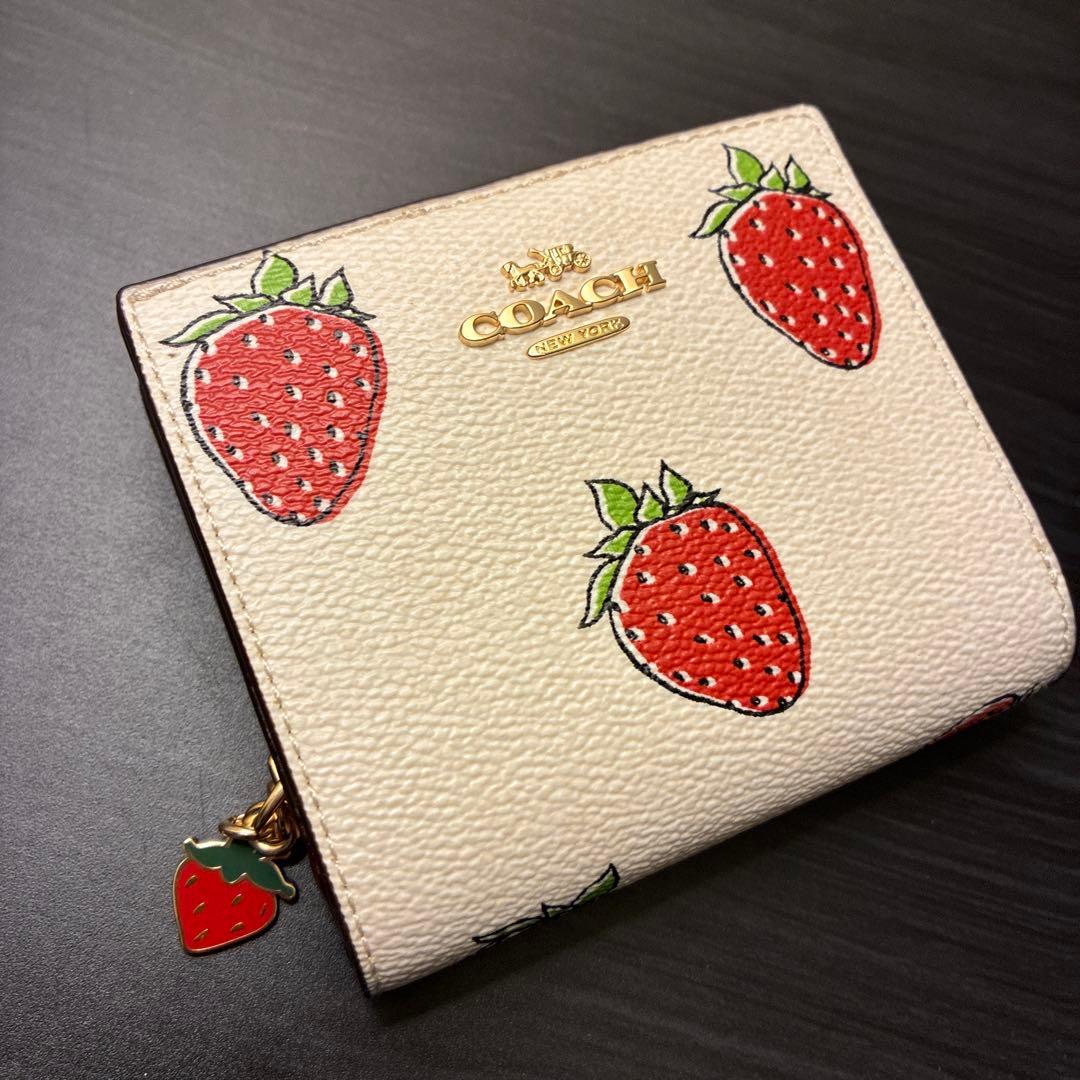 Coach コーチ いちご柄 二つ折財布COACH
