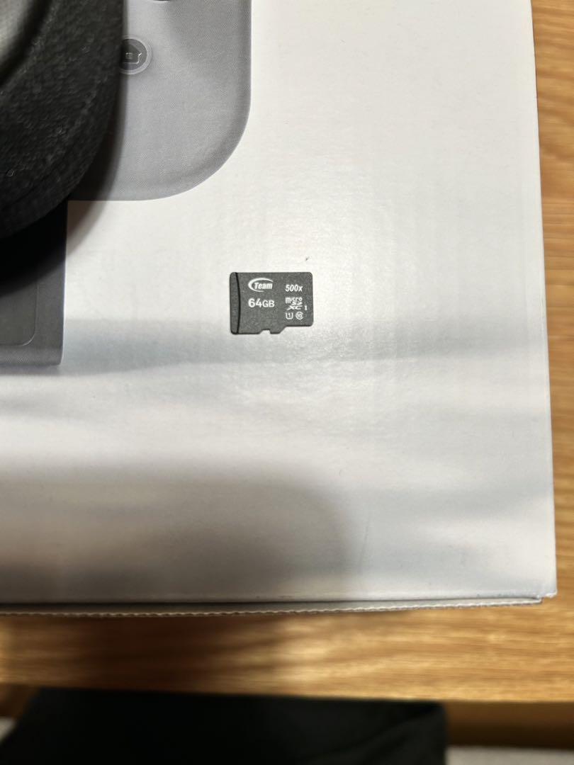 Nintendo Switch(マイクロSD64G・純正ケース付)