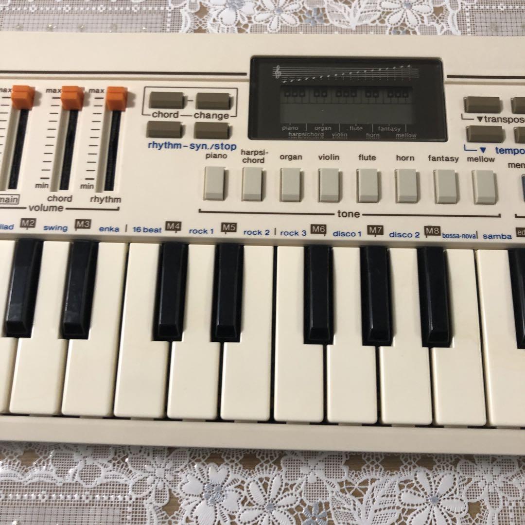 ♤Casio♤PT-30♤電子楽器32鍵♤セミアナログ式シンセサイザー