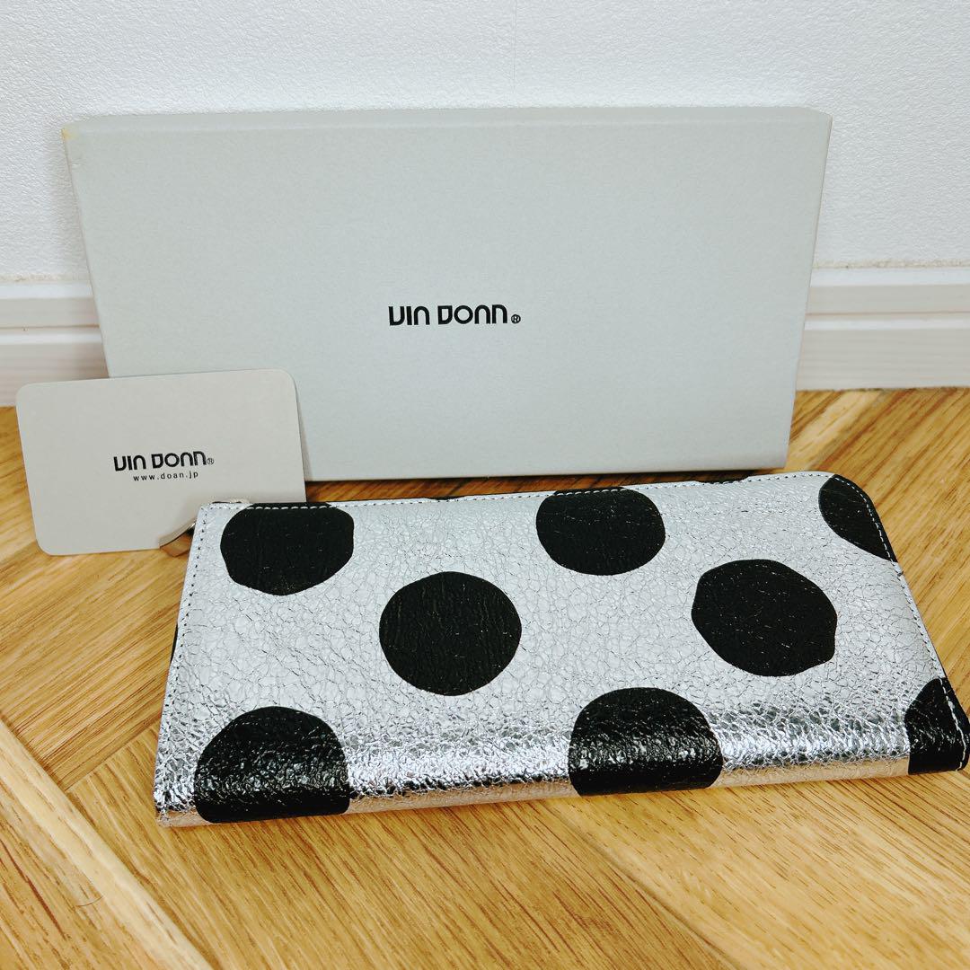 未使用　VIA DOAN Roco ドット柄 L字ファスナー 長財布 シルバー