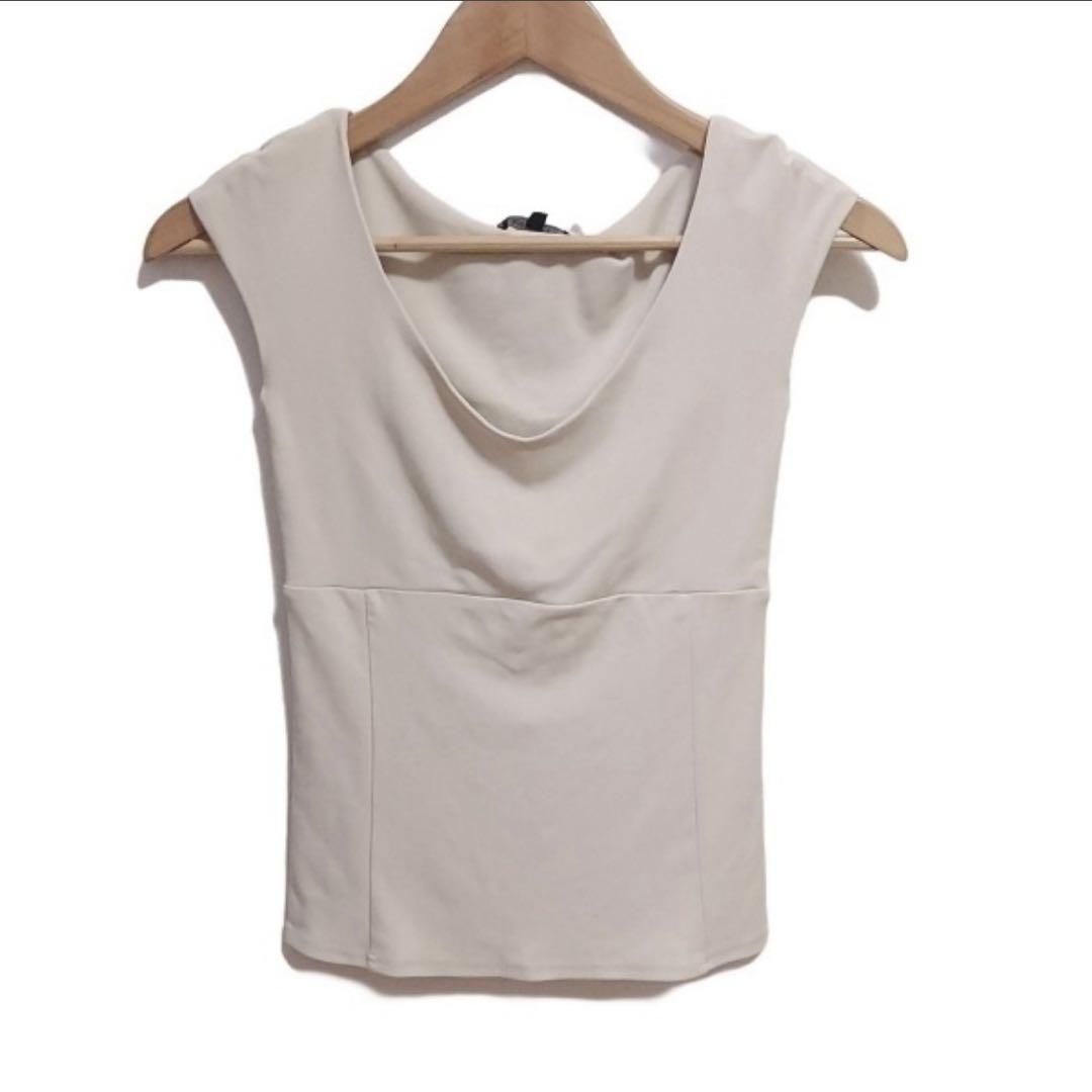 FOXEY NEWYORK 38 ノースリーブ カットソー　べージュ