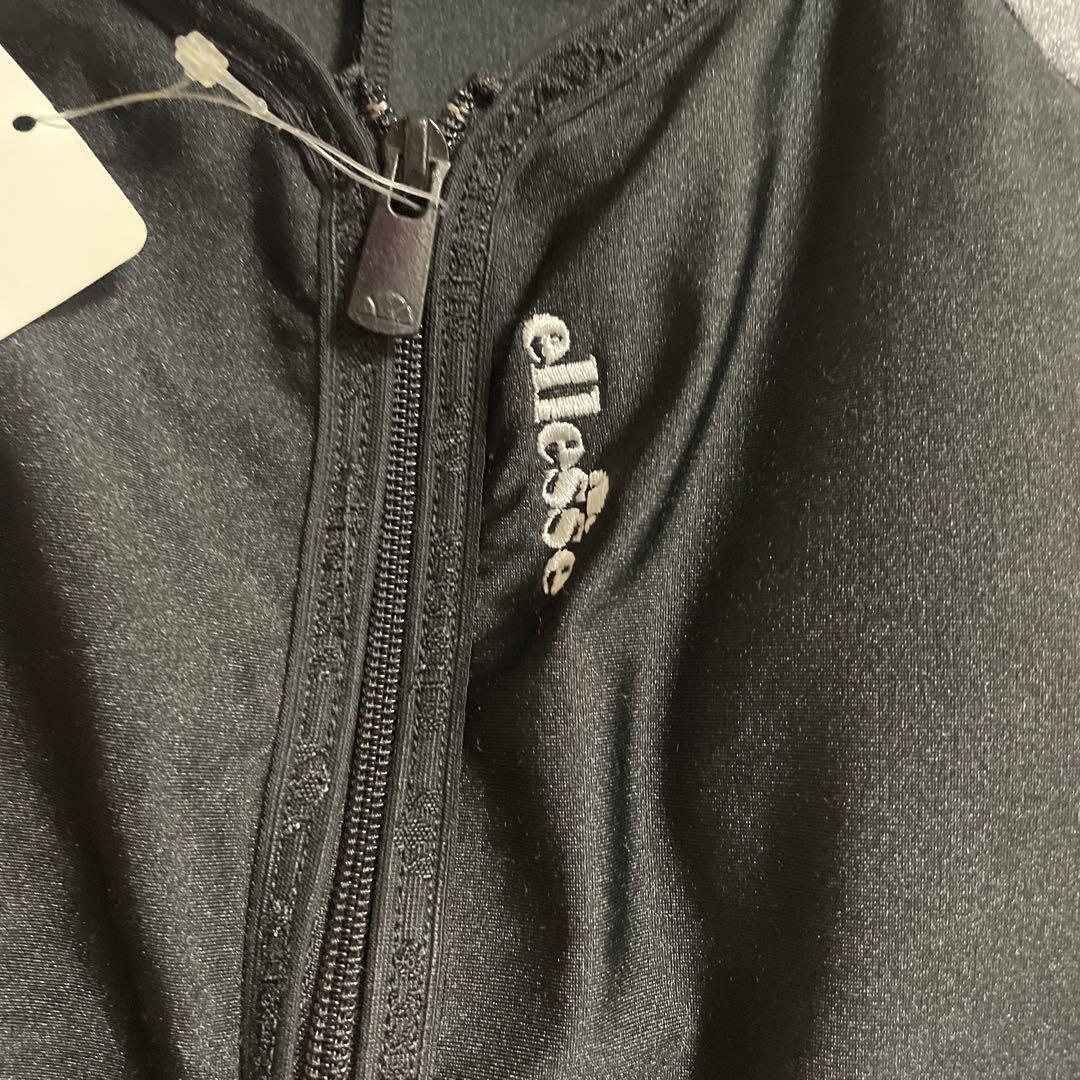 ellesse ES54353 スポーツ用水着 Oサイズ