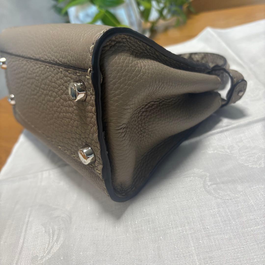 フェンディ ミニピーカブー セレリア ハンドバッグ カーフ パイソン