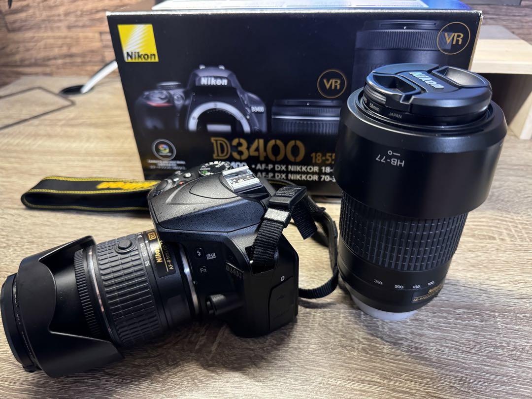 Nikond3400 ダブルレンズセット バック付き Nikond3400 ダブルレンズセット バック付き