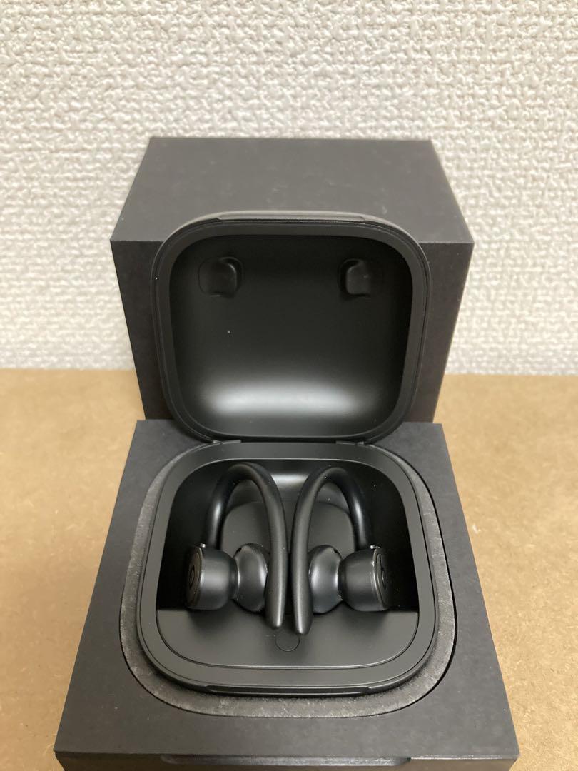 【新品未開封】　Powerbeats Pro ブラック Powerbeats Pro 2 – ハイパフォーマンスイヤフォン – ジェット