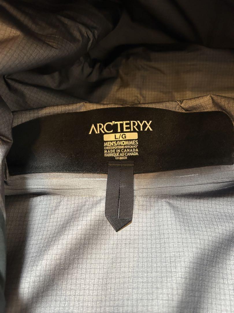 希少カナダ製　ARC'TERYX アークテリクス　Lサイズ　マウンテンパーカー