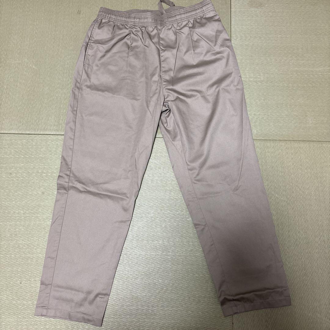 Dickies ベージュパンツ