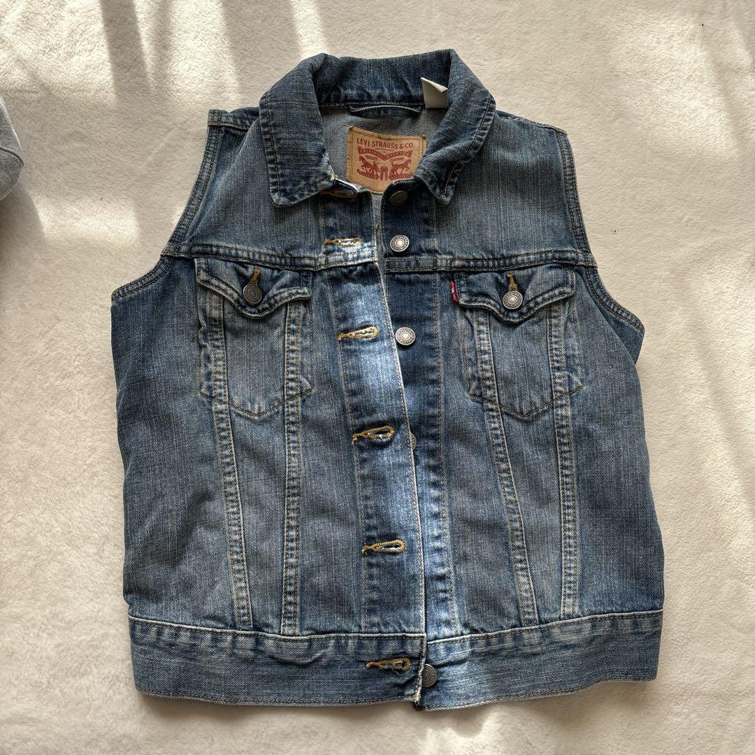 セール・キャンペーン Levi's デニム ベスト ブルー Gジャン - メルカリ ジャケット・アウター