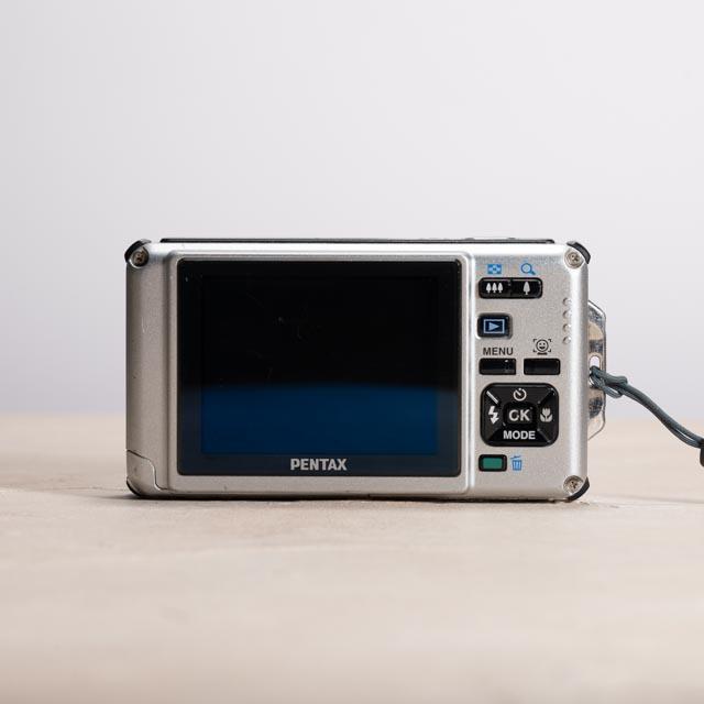 【防水カメラ】PENTAX optio W80 レッド 動作確認済 スマホ転送
