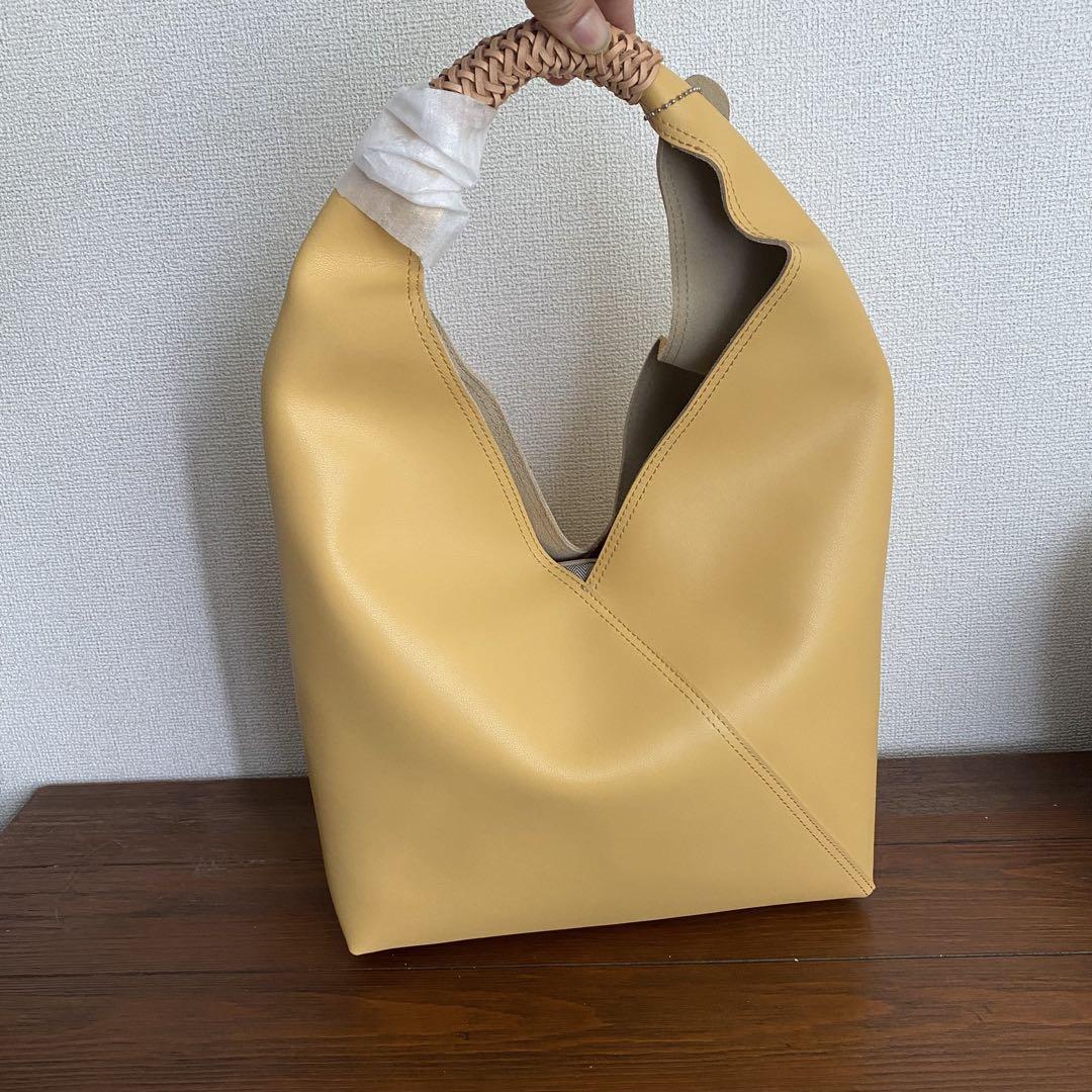 【展示品】#227 本革アシンメトリーバケツバッグ/ YELLOW
