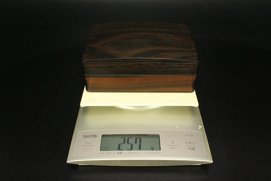龍根付 唐木