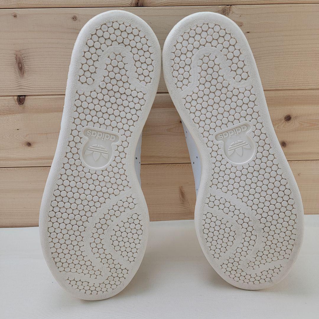STANSMITH（adidas） - アディダス スタンスミス 本革 ホワイト/ネイビー 23.5㎝の通販 by ラムム's shop｜スタンスミス ならラクマ