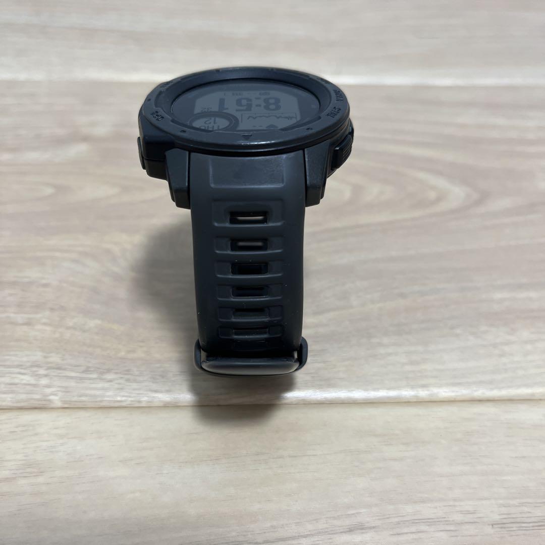 【Tst 】GARMIN INSTINCT 腕時計 ブラック