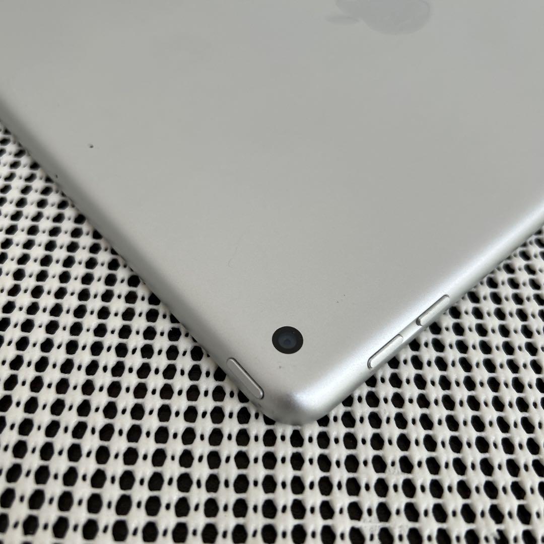 867【早い者勝ち】電池最良好☆iPad6 第6世代128GB WIFIモデル☆