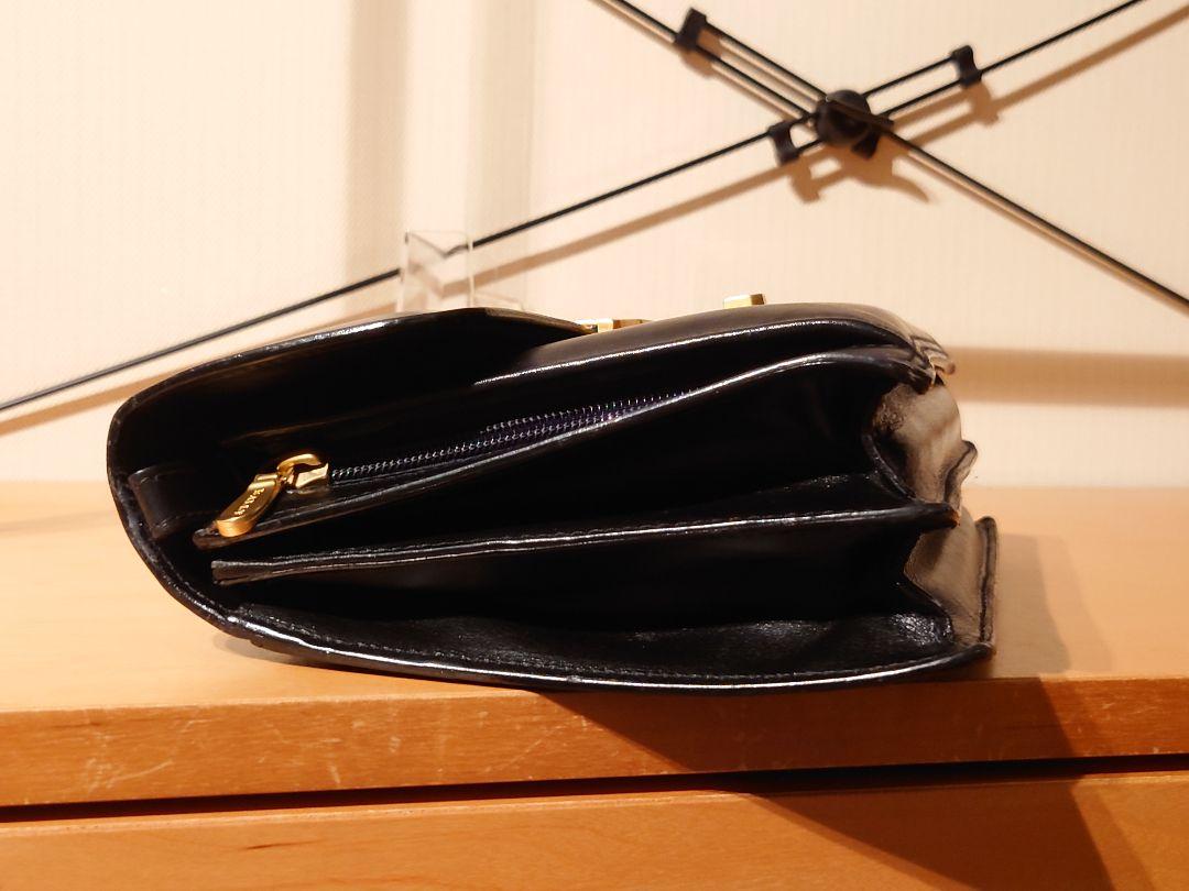 BALLY ブラックレザー セカンドバッグ クラッチバッグ - メルカリ