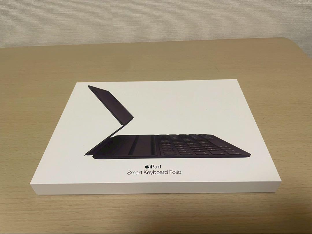iPad Smart Keyboard Folio (British)