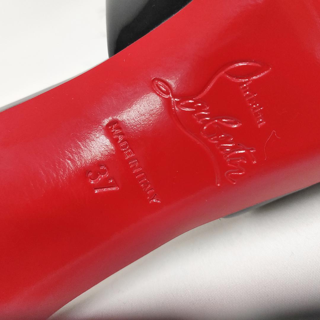 ○☆新品 未使用 Christian Louboutin ピンナップ ハイヒール