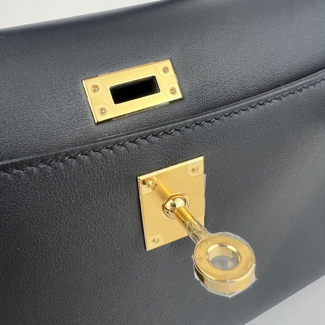 新品未使用　HERMES エルメス　ポシェットケリー　ブラック　YG金具　W刻