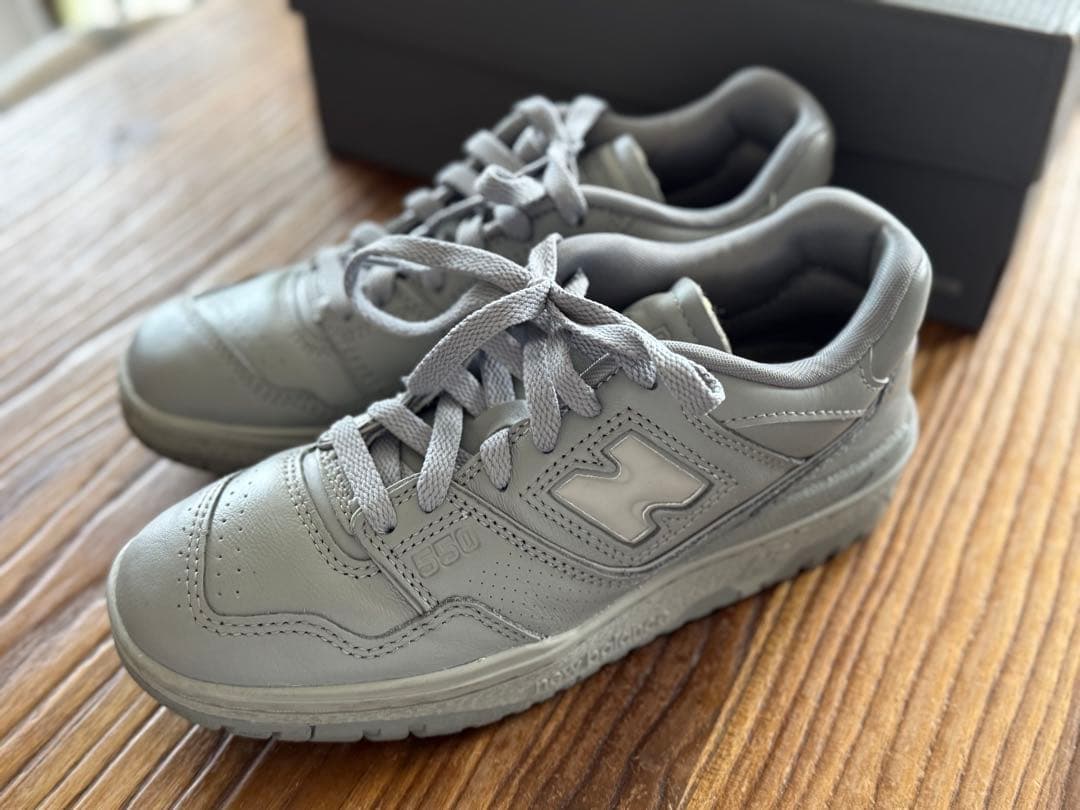 ニューバランス　BB550MCB 23.5cm グレー
