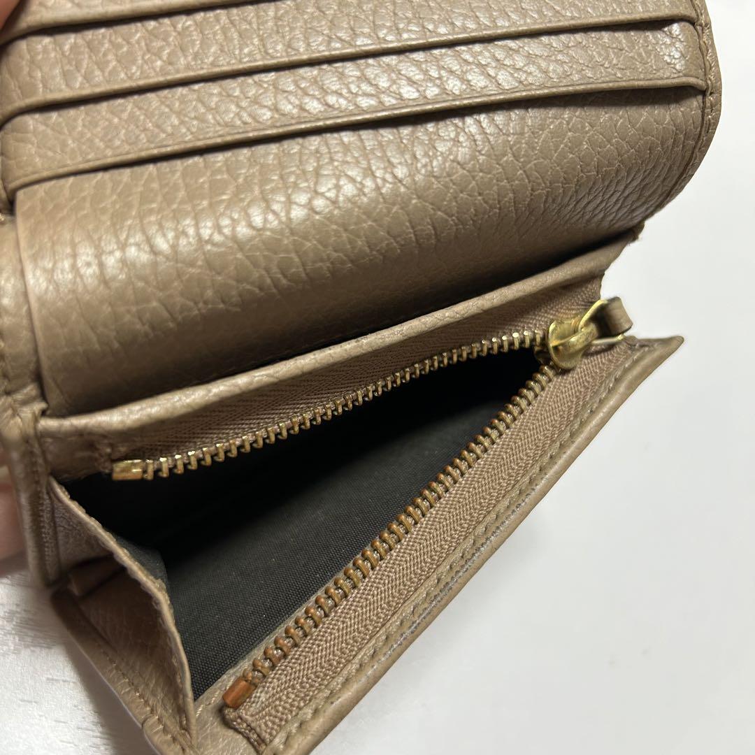 Gucci 二つ折り財布 ベージュ　即買いOK!