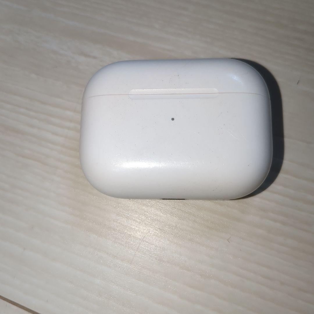 AirPods Pro 第2世代 充電ケースのみ A2968 CUJB - メルカリ