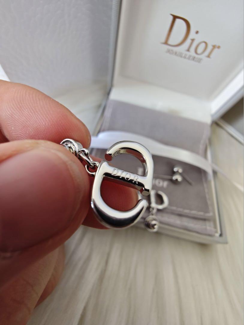 人気 Dior シルバー ダングルピアス