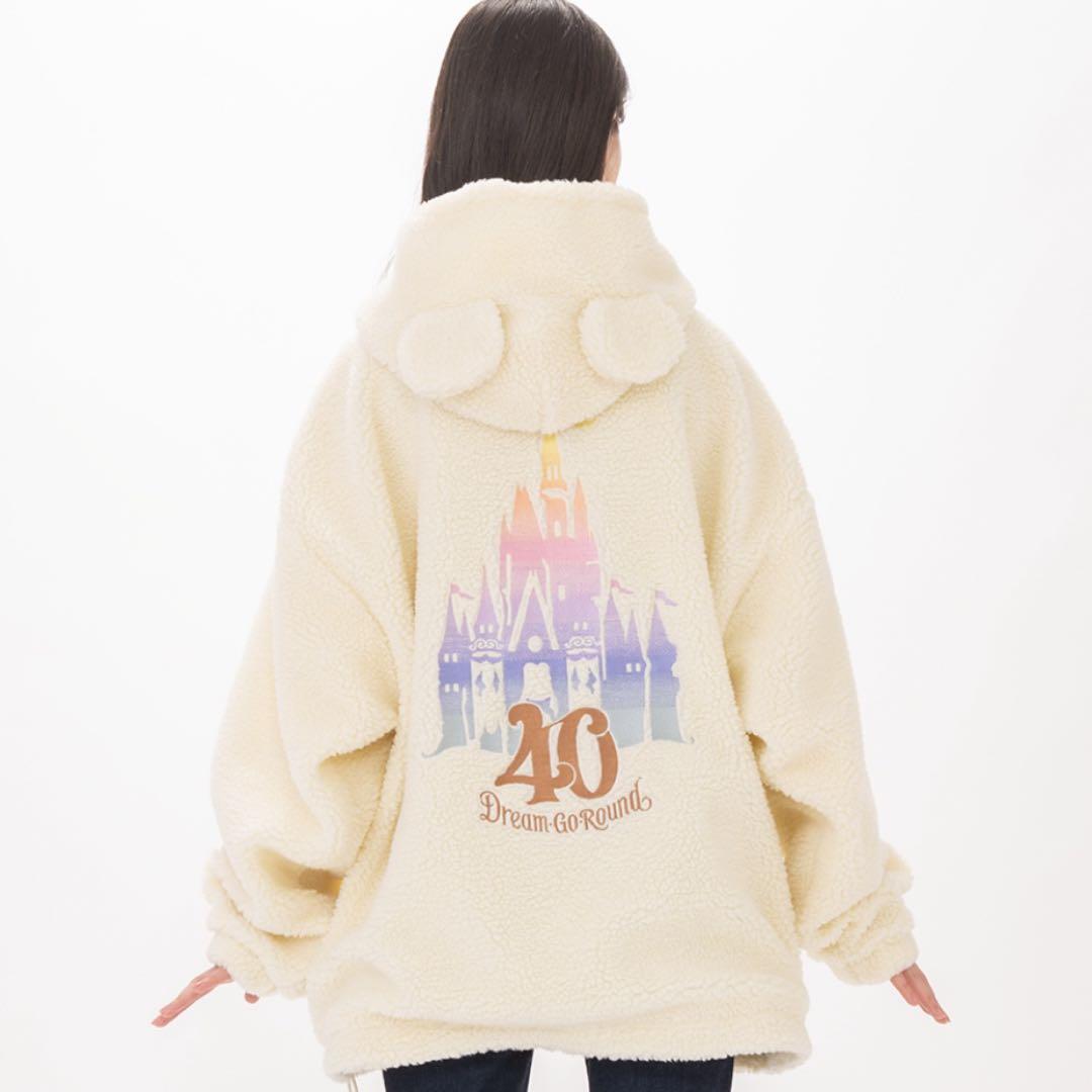 【美品】ディズニー　40周年　ドリームゴーアラウンド　ボアパーカー ディズニーランド40周年 ボア パーカードリームゴーラウンド