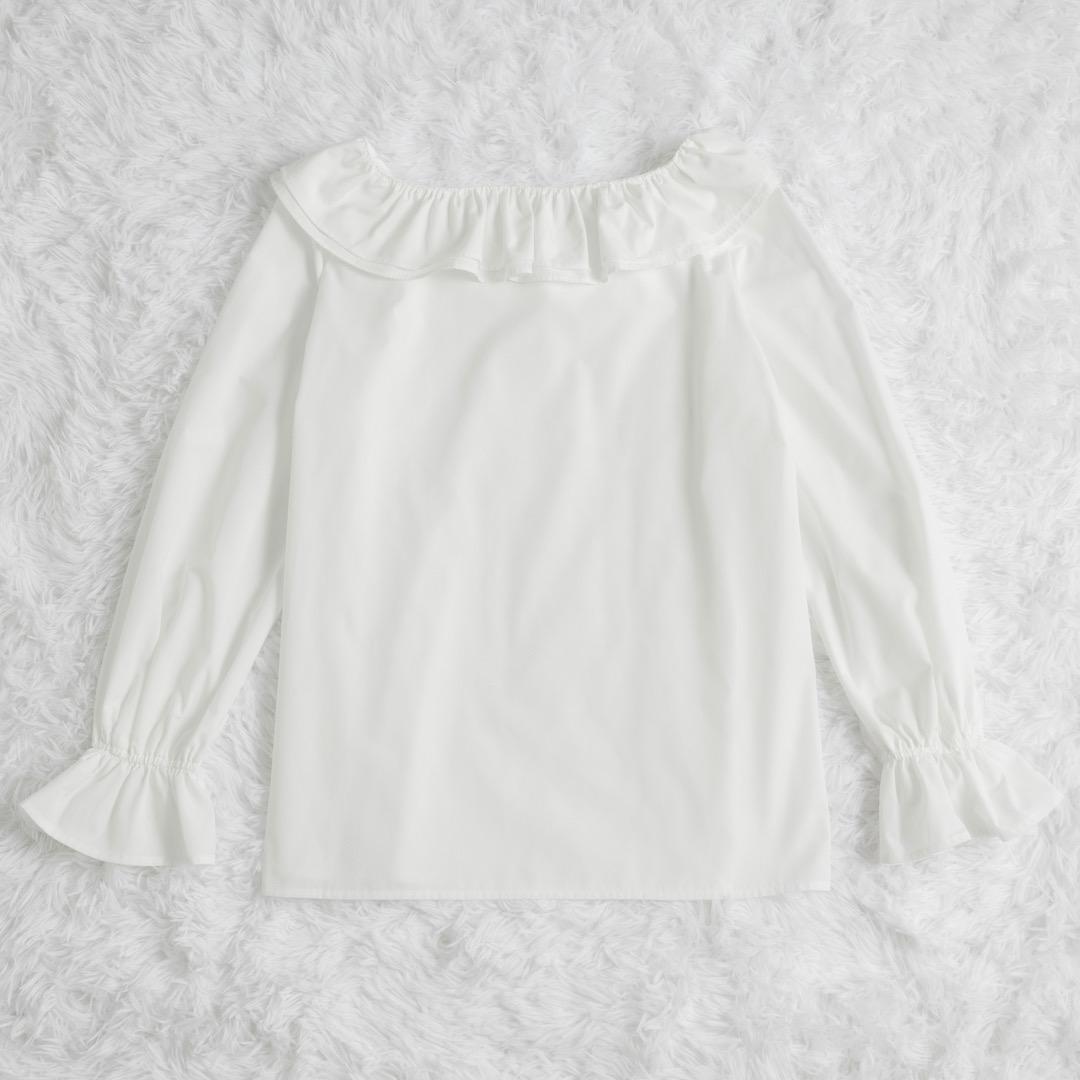 OHGA】新品未使用 RUFFLE SHOULDERホワイト