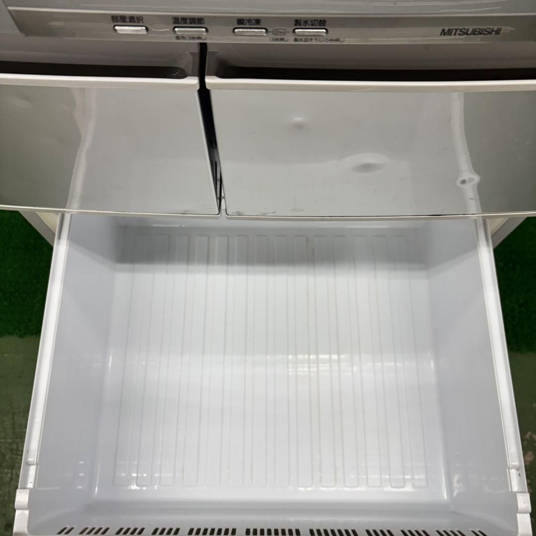 348 三菱 家庭向け 大型冷蔵庫 400L強 大容量420L 自動製氷付き