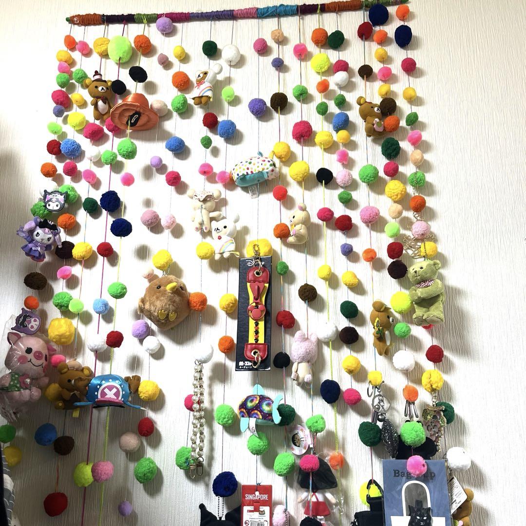 カラフルなハンドメイドモビール　キーホルダー色々付き