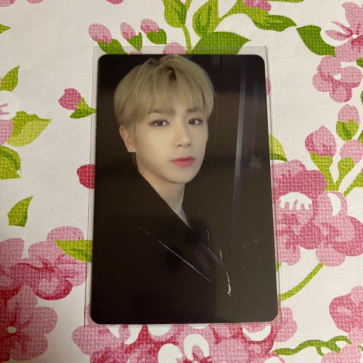 the boyz ヒョンジェサノクトレカ bloom bloom