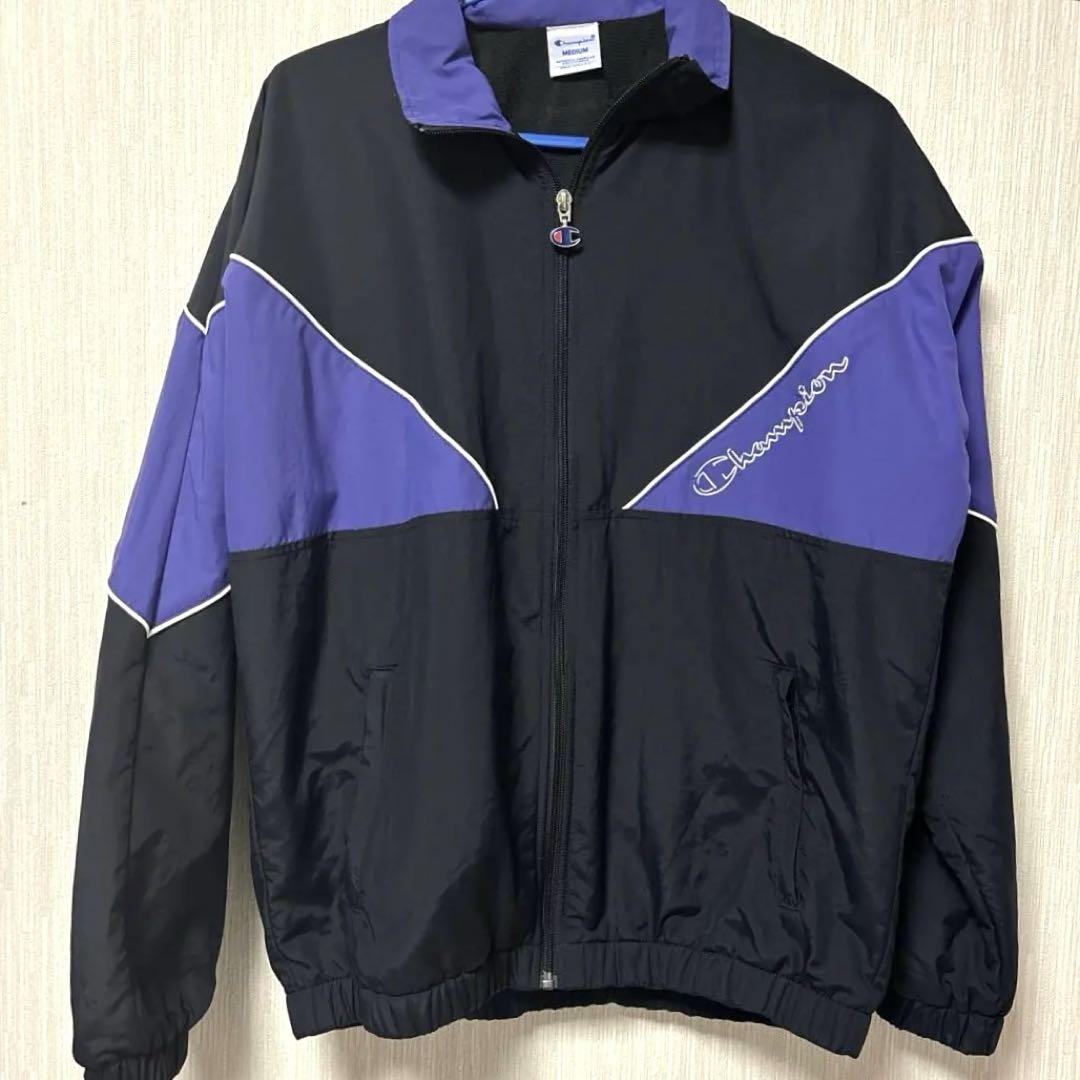 [ほぼ新品]  チャンピオン　champion ナイロン100%ジャケット