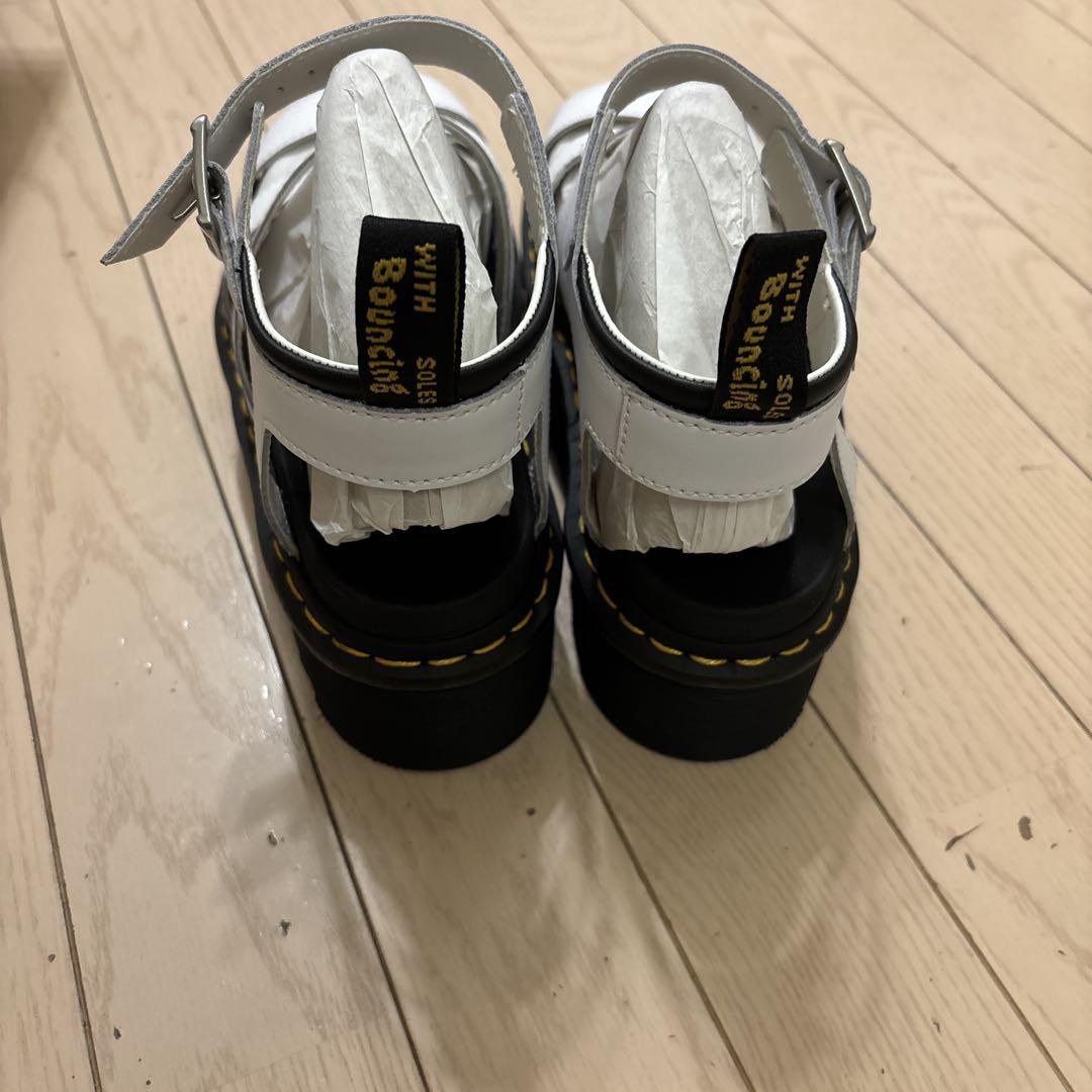 ドクターマーチン Dr.Martens レディース 厚底サンダル BLAIRE