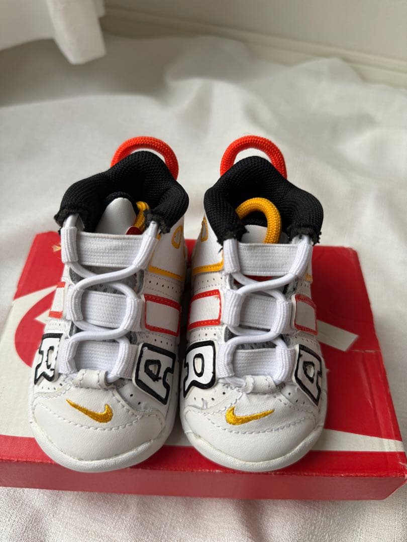 ★新品★Nike エアモアアップテンポ DD9287-100 スニーカー ★新品★Nike エアモアアップテンポ DD9287-100 スニーカー