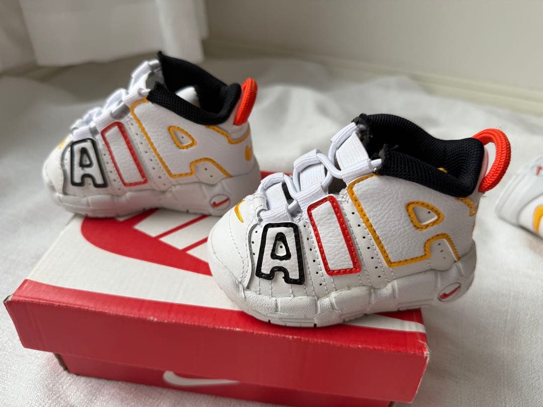 ★新品★Nike エアモアアップテンポ DD9287-100 スニーカー ★新品★Nike エアモアアップテンポ DD9287-100 スニーカー