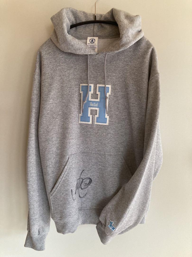 人気商品の中古品・新品・未使用品 新品・未使用 ヘッケル/Heckel のパーカー/直筆サイン入り トップス